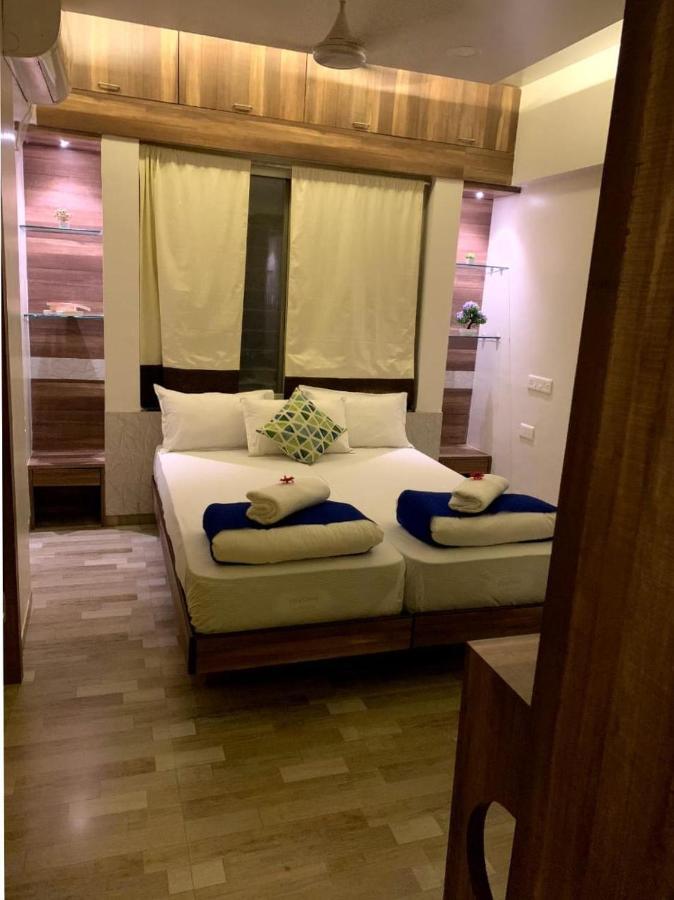 Emerald Vista Luxury Suites Pune Exterior photo